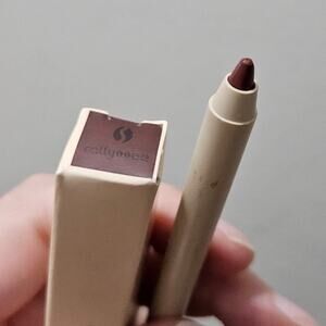NEW! Callyssee Smooth Gel Lip Liner Spice